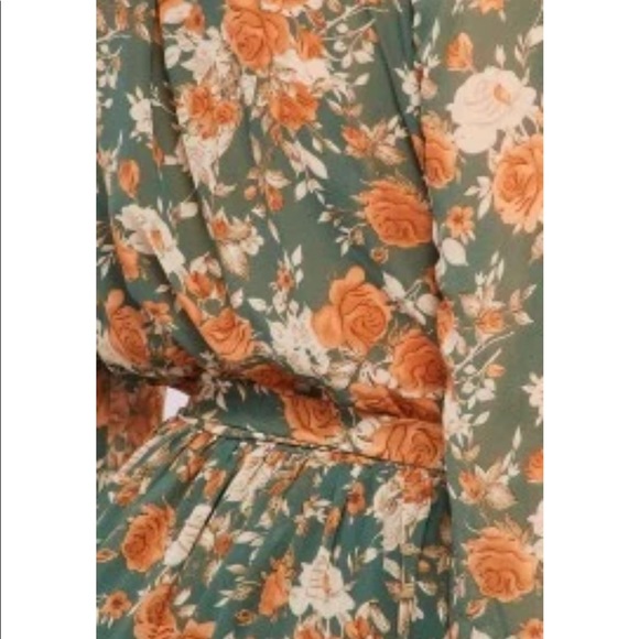 Floral dress - Picture 4 of 6